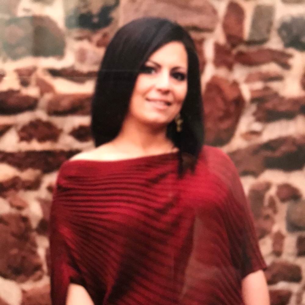 Meet your Posher, Gina